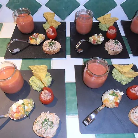 Le Seminaire Bed & Breakfast *